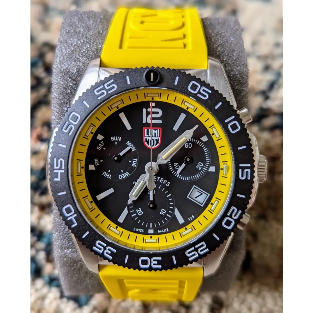 Luminox Pacific Diver Yellow Sapphire XS.3145 Black Dial Chronograph Men`s Watch - Dial: Black, Band: Yellow, Bezel: Black