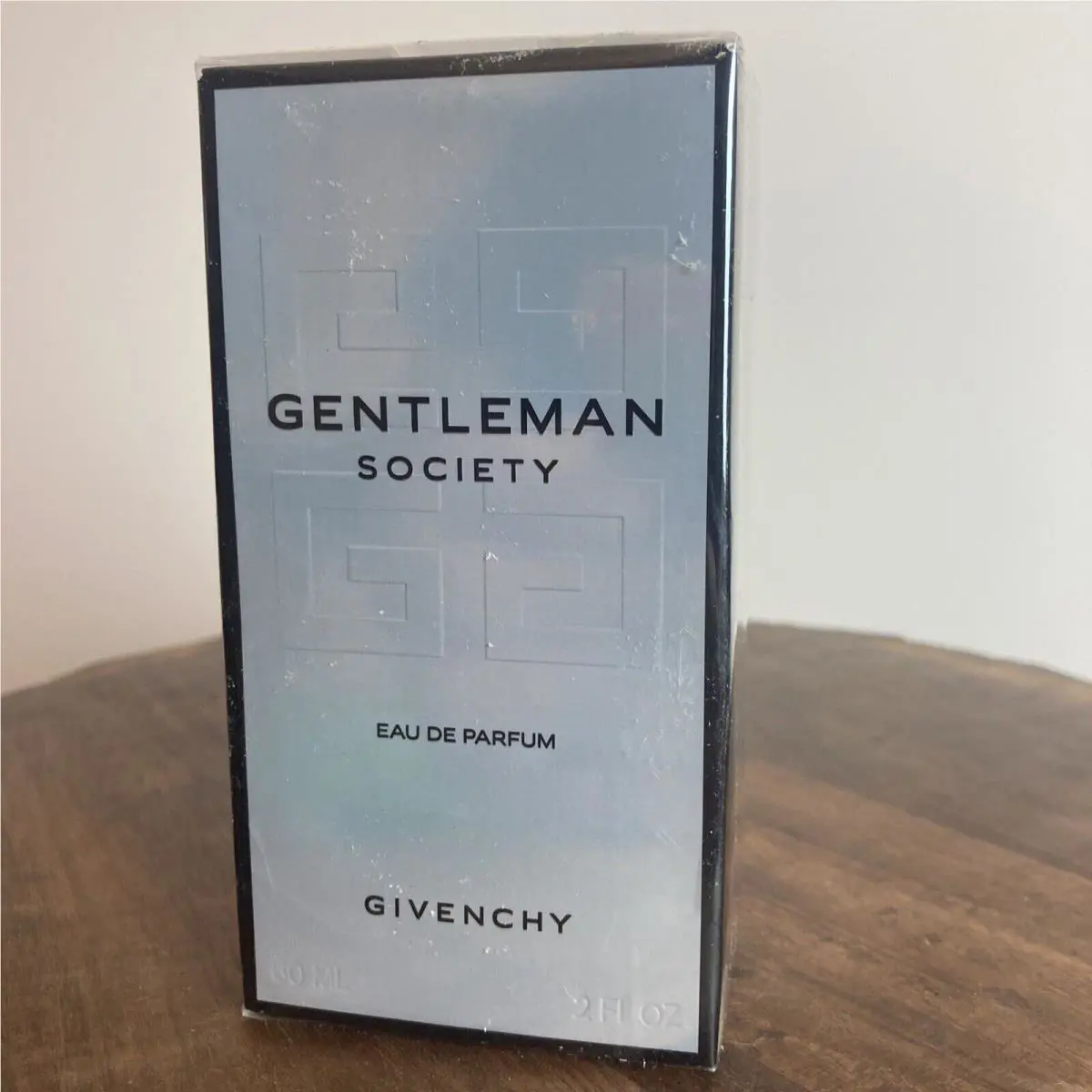 Givenchy Gentleman Society Eau de Parfum Men`s 2oz/60ml