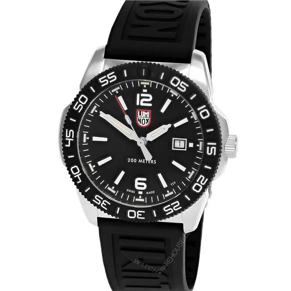 Luminox Pacific Diver Quartz 44mm Black Dial Rubber Men`s Watch XS.3121.1
