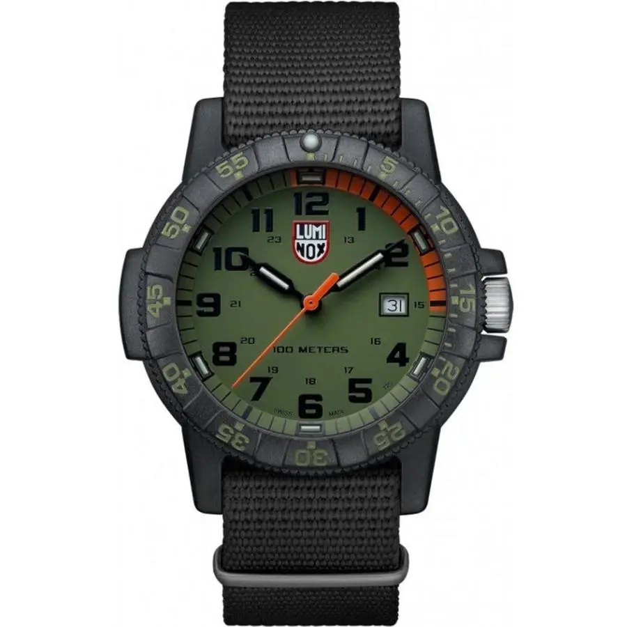 Luminox Sea Series Sea Turtle Leatherback Green Dial Men`s Watch XS.0337