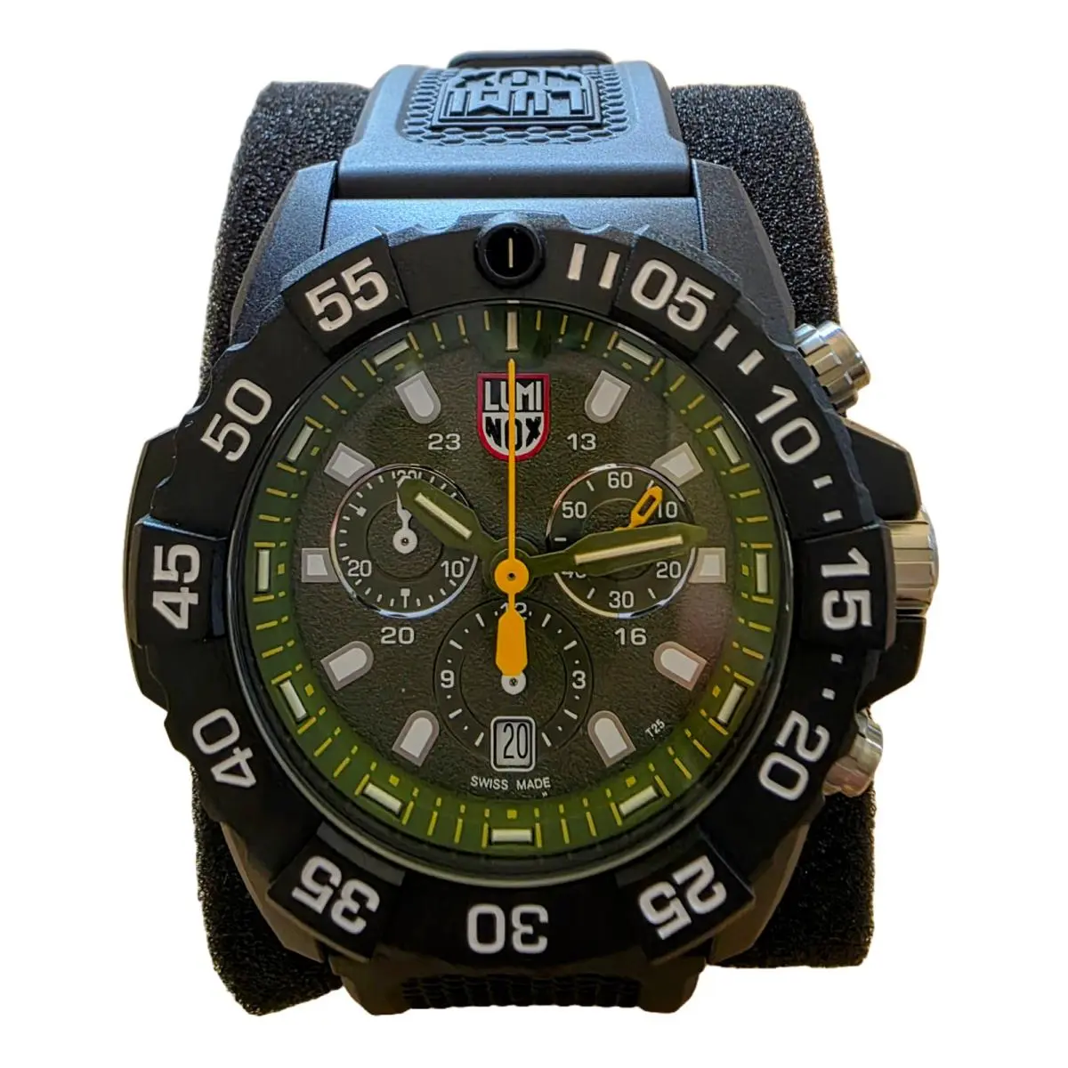 Luminox Navy Seal Men`s Watch Chronograph Carbonox Quartz Green Dial XS.3597 - Dial: Green, Band: Black, Bezel: Black