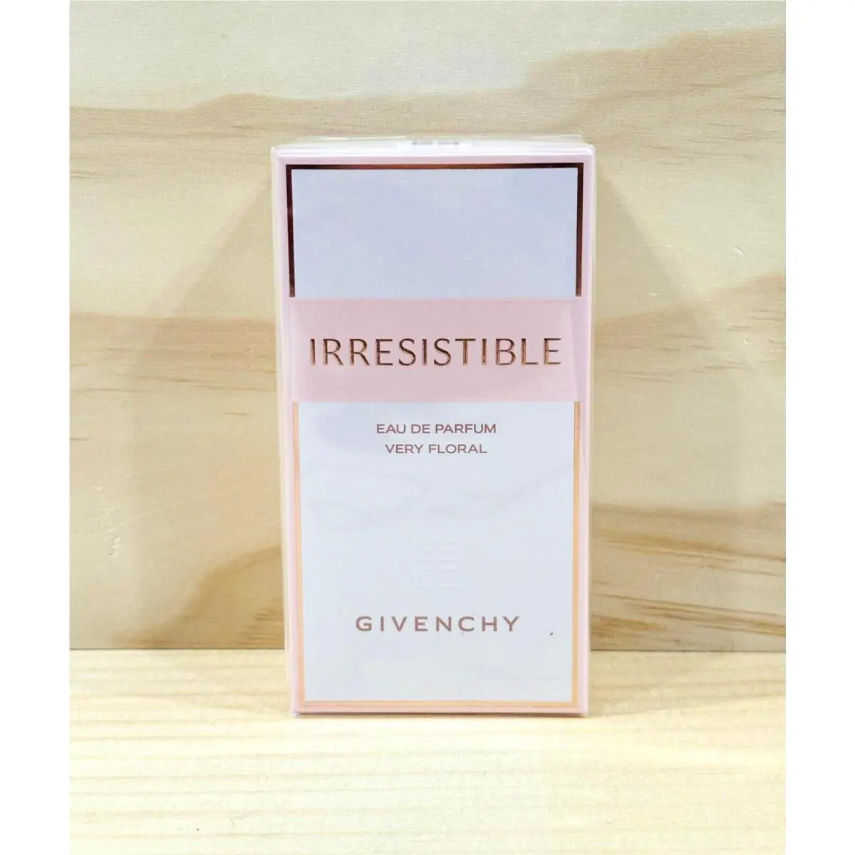 Irresistible Givenchy Very Floral Women Eau De Parfum Spray 1.7 oz Box