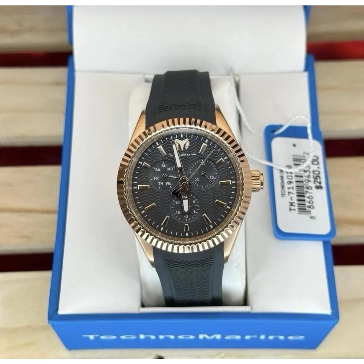 Technomarine TM-719028 Sea Dream 42mm Rose Gold Watch Rare Mens Watch