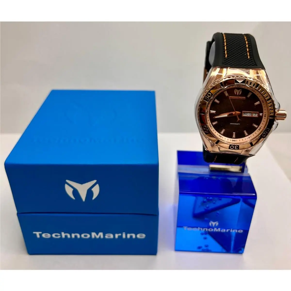 Watch Technomarine TM-115214 Cruise Monogram Men 40 mm Stainless Steel