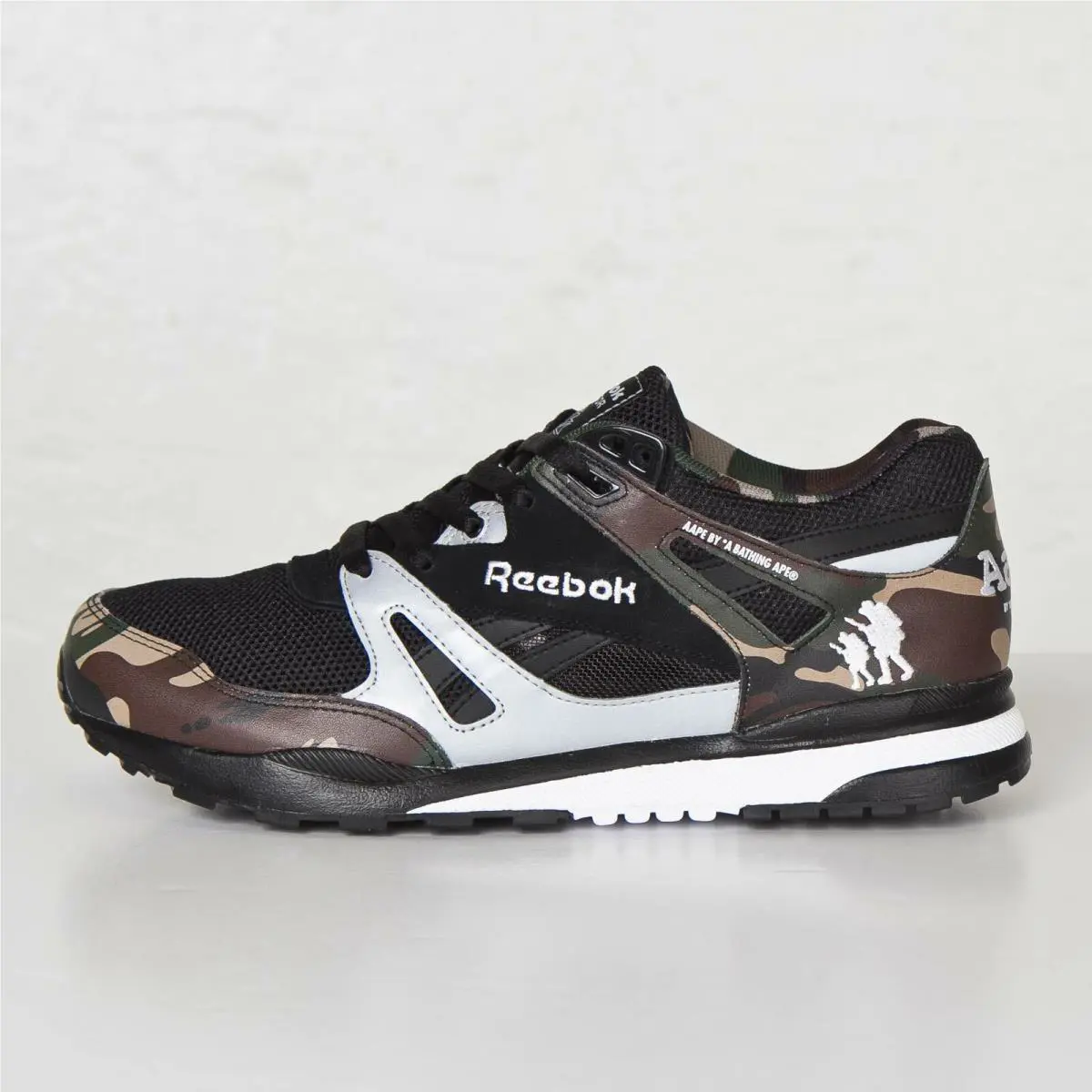 Reebok shoes - Reebok Ventilator - Ventilator - V63541 - Camo/Black/White 2