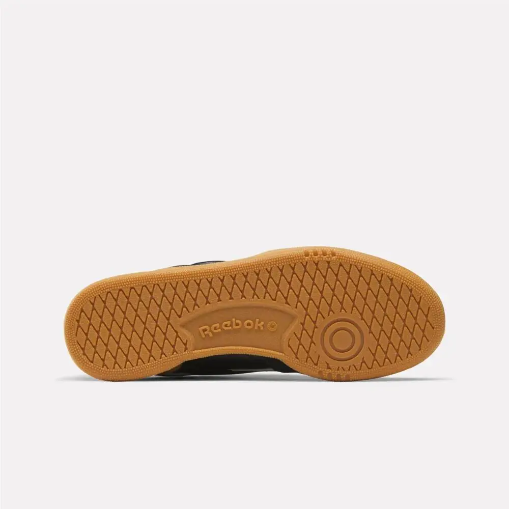 Reebok shoes - Chalk / Paper White / Glen Green 33