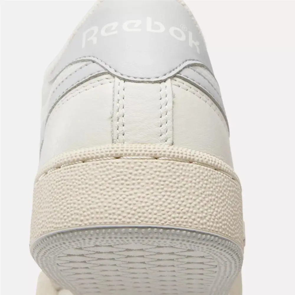 Reebok shoes - Chalk / Paper White / Glen Green 46