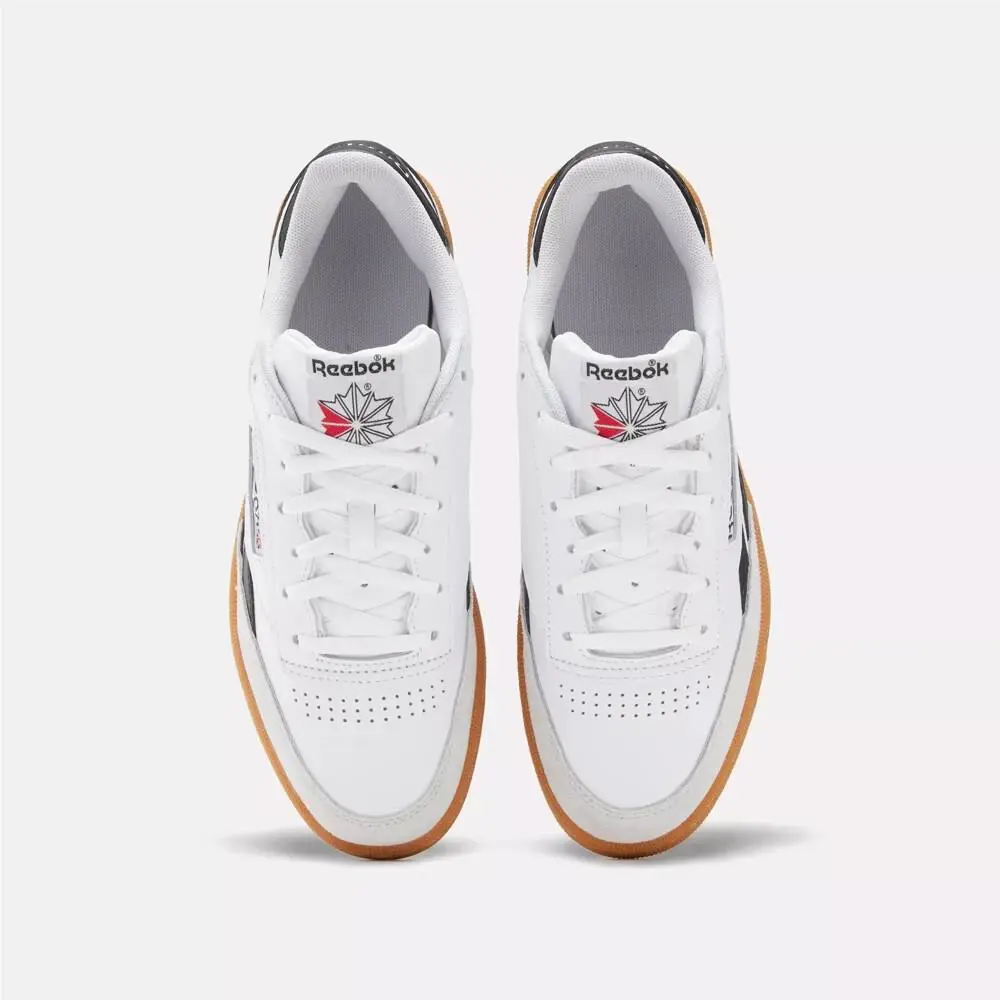Reebok shoes - Chalk / Paper White / Glen Green 39