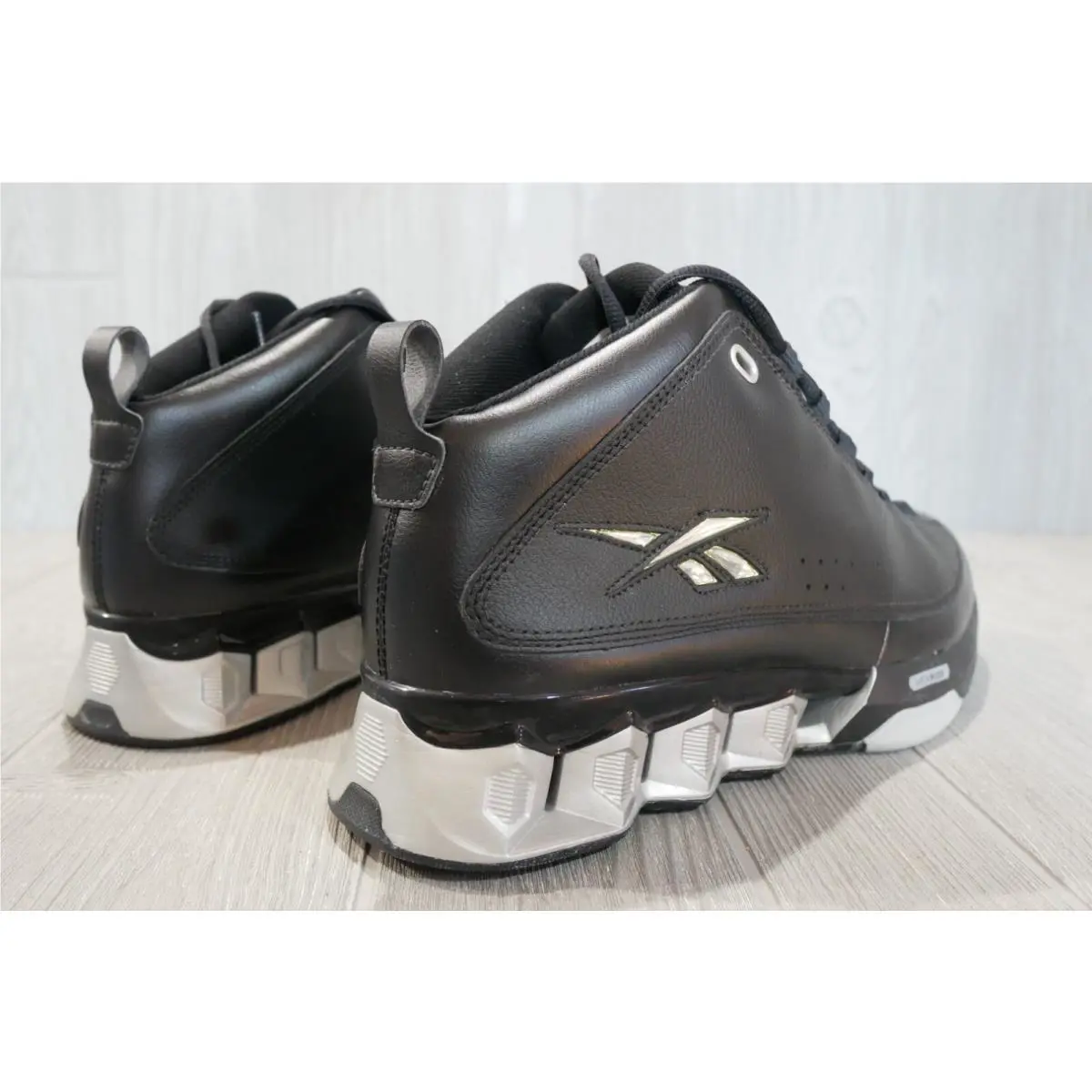 Reebok shoes - Reebok Velocity - Velocity - Black 3