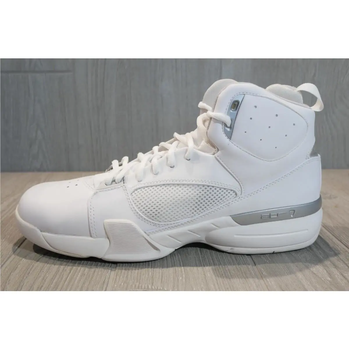 Reebok shoes - White 6