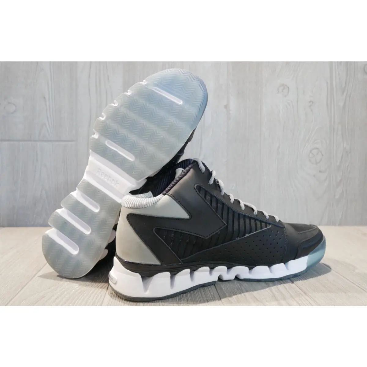 Reebok shoes - Multicolor 11
