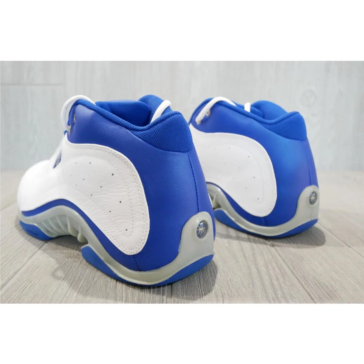Reebok shoes - White 3