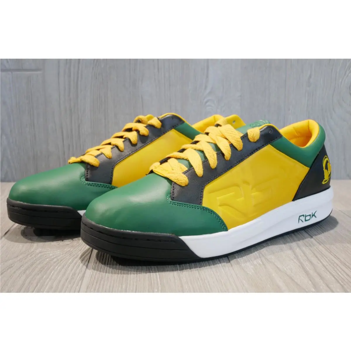 Reebok shoes - Multicolor 7