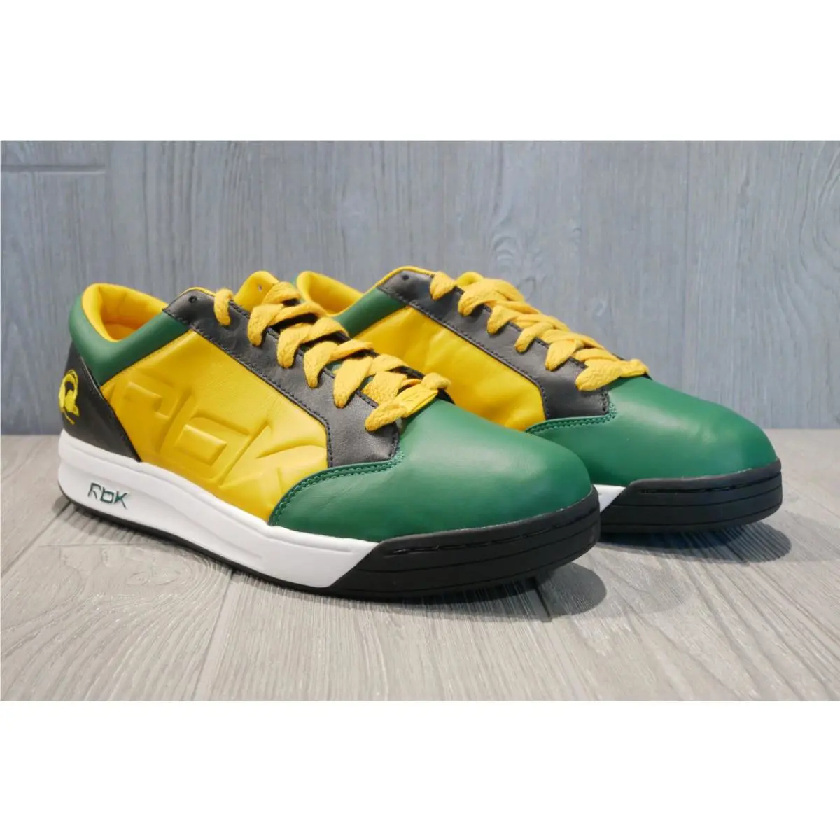 Reebok shoes - Multicolor 1