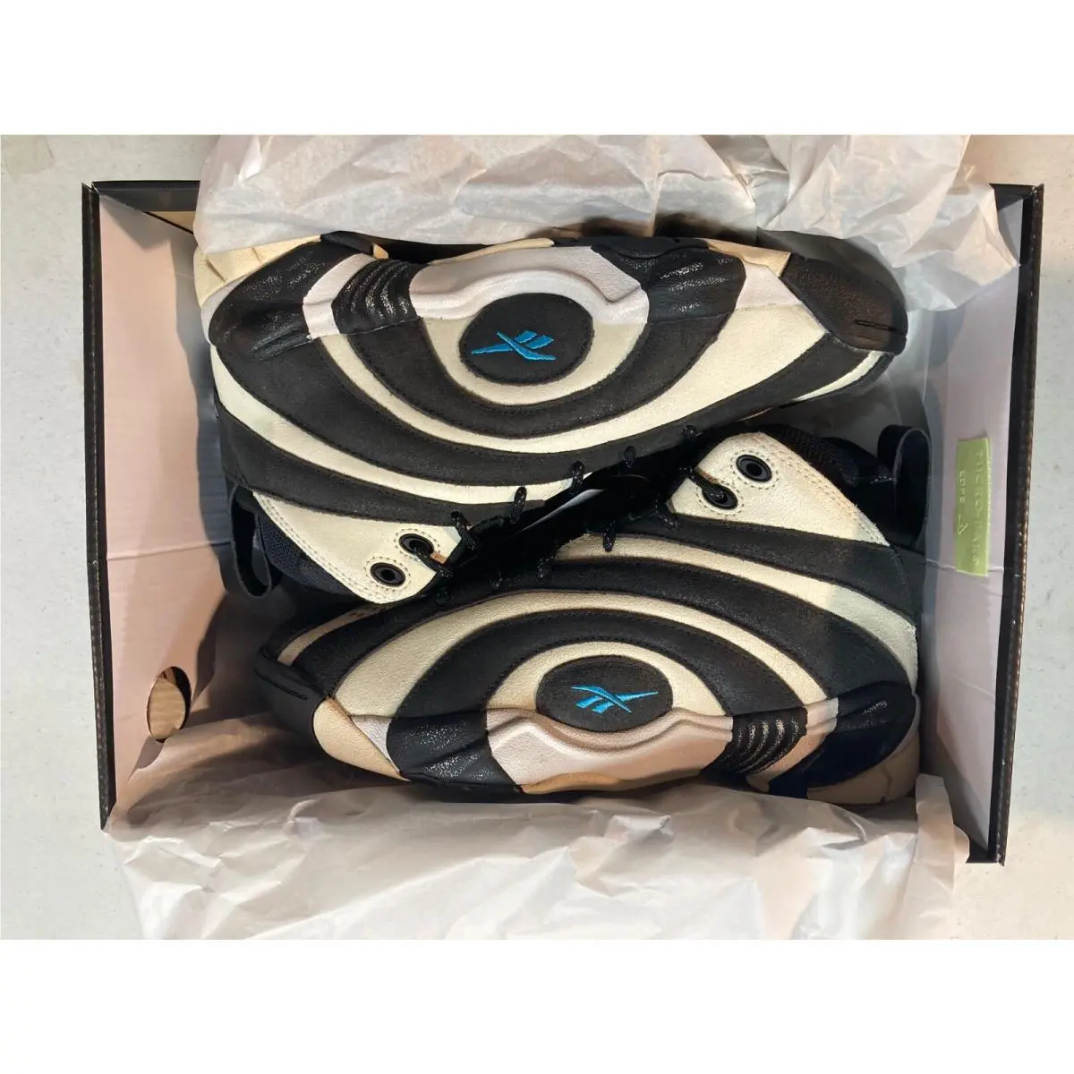 Reebok shoes - Reebok Shaqnosis - Shaqnosis - 100230334 - Black 7