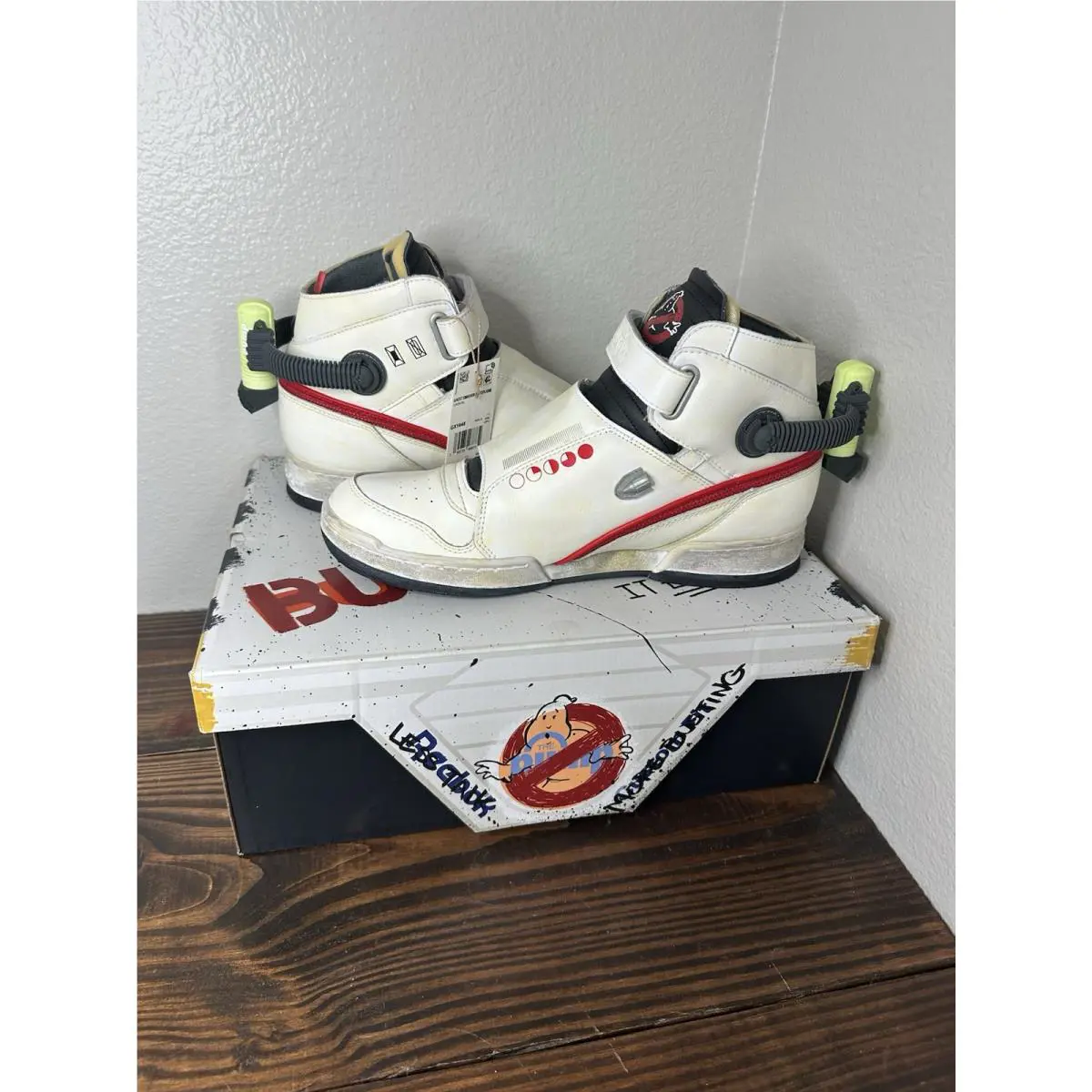 Reebok shoes - Reebok CLASSIC Ghostbusters Ghost Smashers - FY2106 - White 3