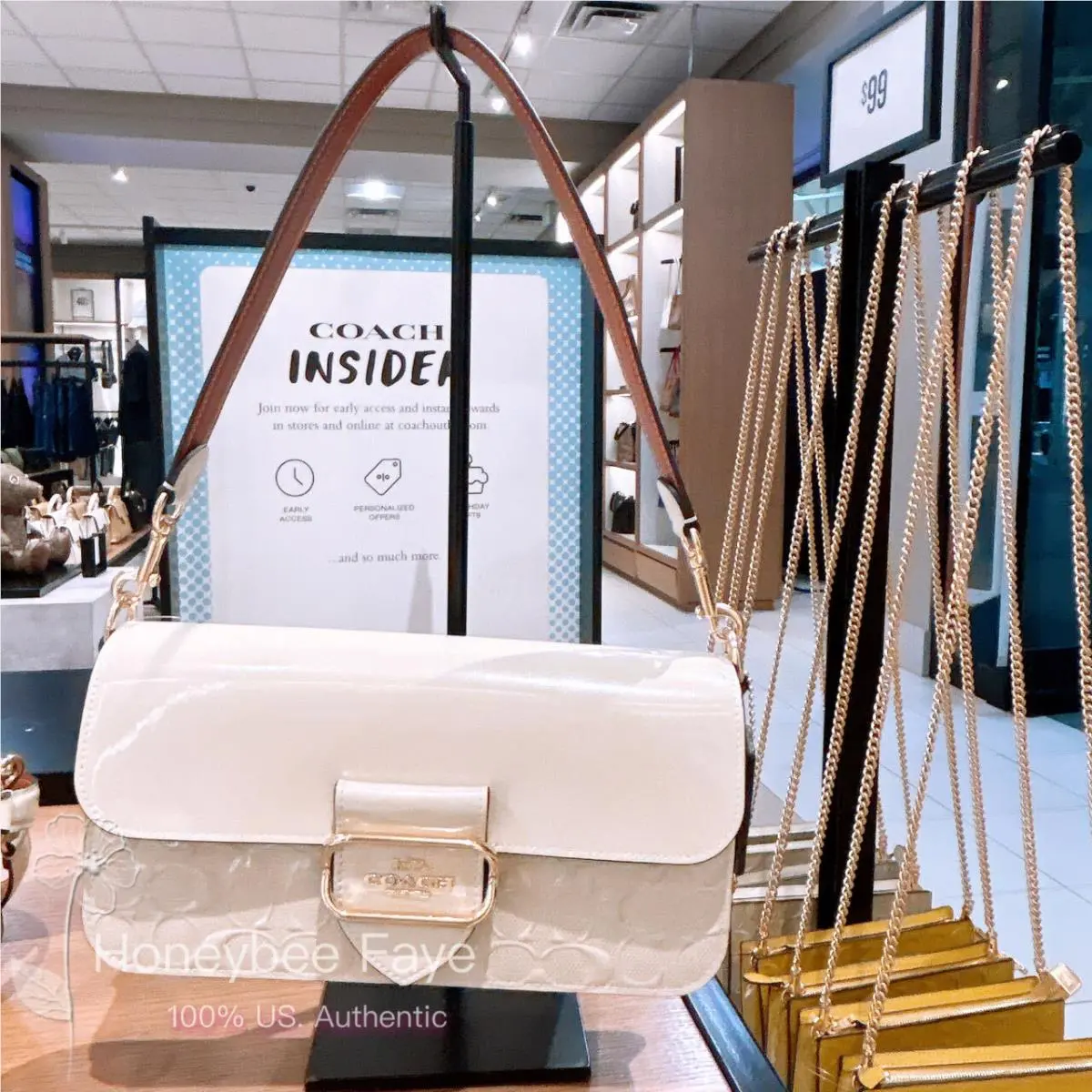 Coach Morgan Shoulder Bag In Signature Leather CT856