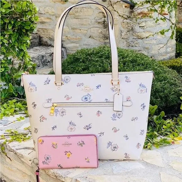 Coach Dandelion Floral Gallery Tote Handbag+wallet Options Chalk/multi