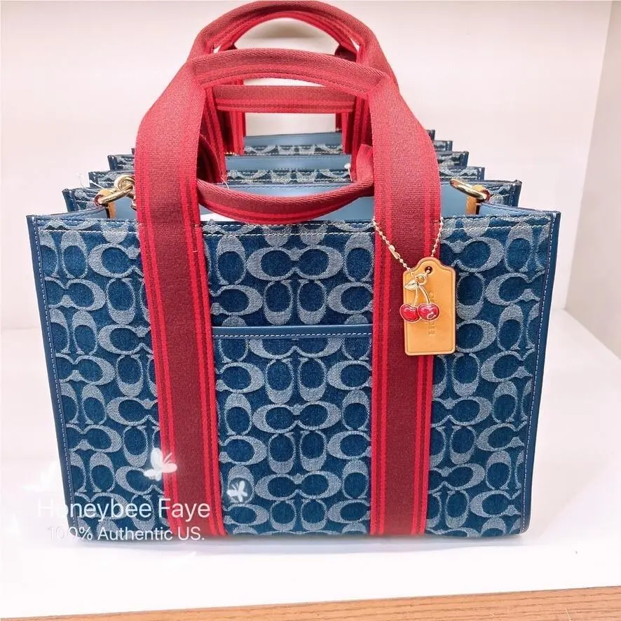 Smith Tote In Signature Canvas/leather CR101/CN058/CM067/CS617 CY698 Gold/Den Gold/Natural by Coach