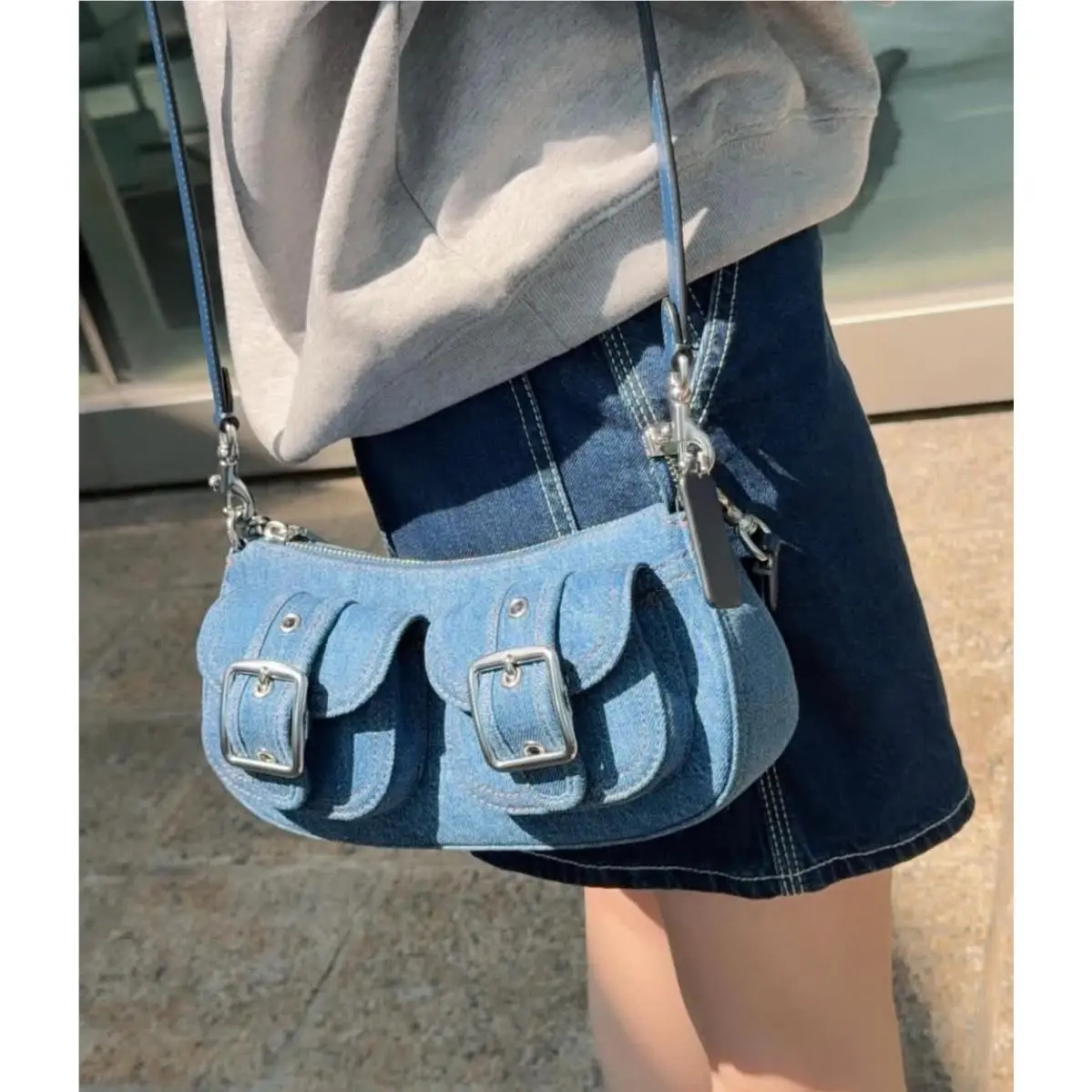 Coach Ashton Bag In Signature Denim CY700/CAK44