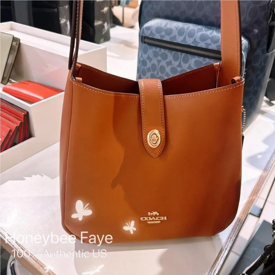 Coach Hadley Convertible Crossbody Bag CW002