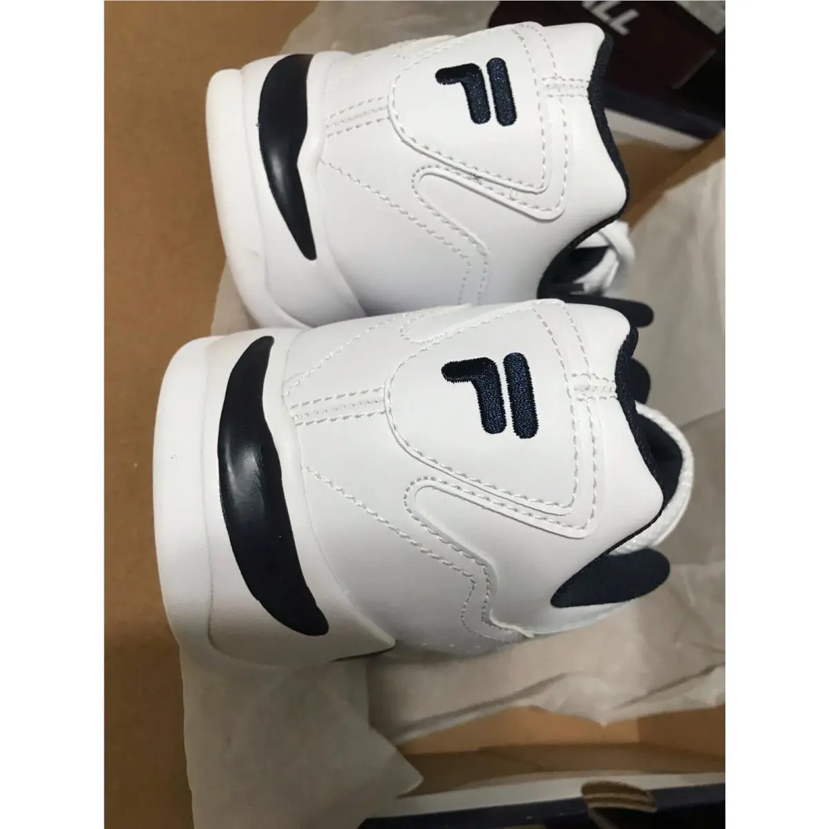 Fila shoes - FILA Tri Runner - Tri Runner - 1CM00882-125 - Navy/White 39