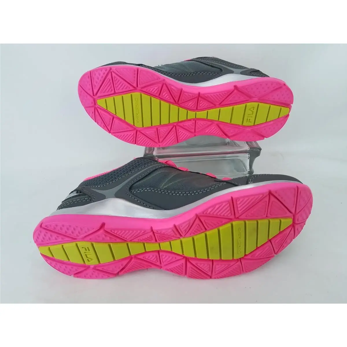 Fila shoes - Fila Memory Resilient 2 - Memory Resilient - 5SG30077064 - Gray (UPC: 731616519791) 2