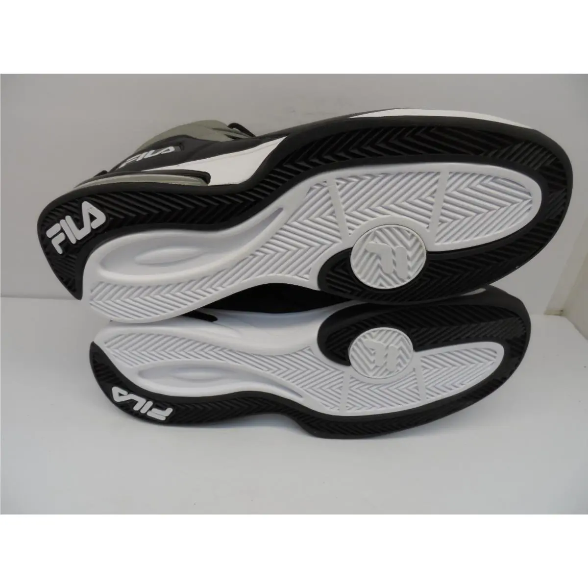 Fila shoes - Activisor Viz - Activisor Viz - 1RM02084-054 - Monument/Black/White (UPC: 791272766731) 5