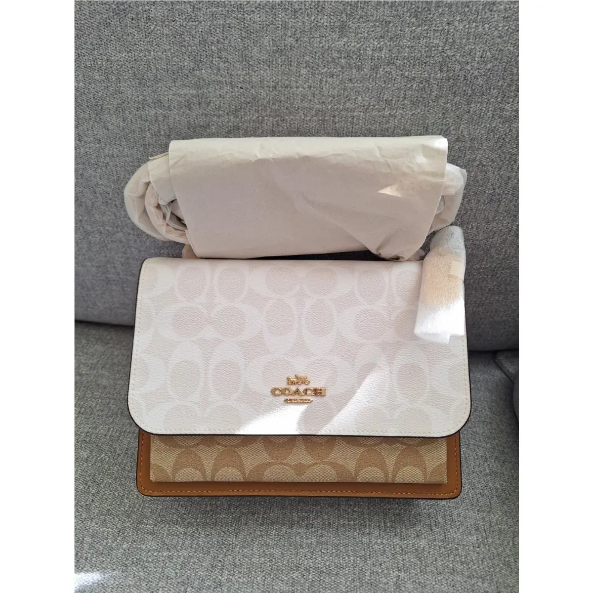 Coach Klare Crossbody In Blocked Signature Canvas CA148