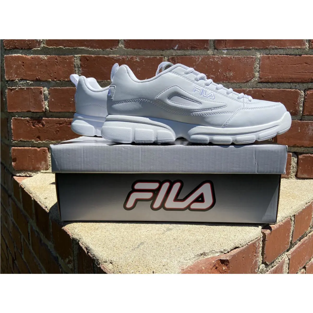 Fila shoes - FIla Disruptor SE - Disruptor - 1SX60022-100 - White (UPC: 791272918147) 4