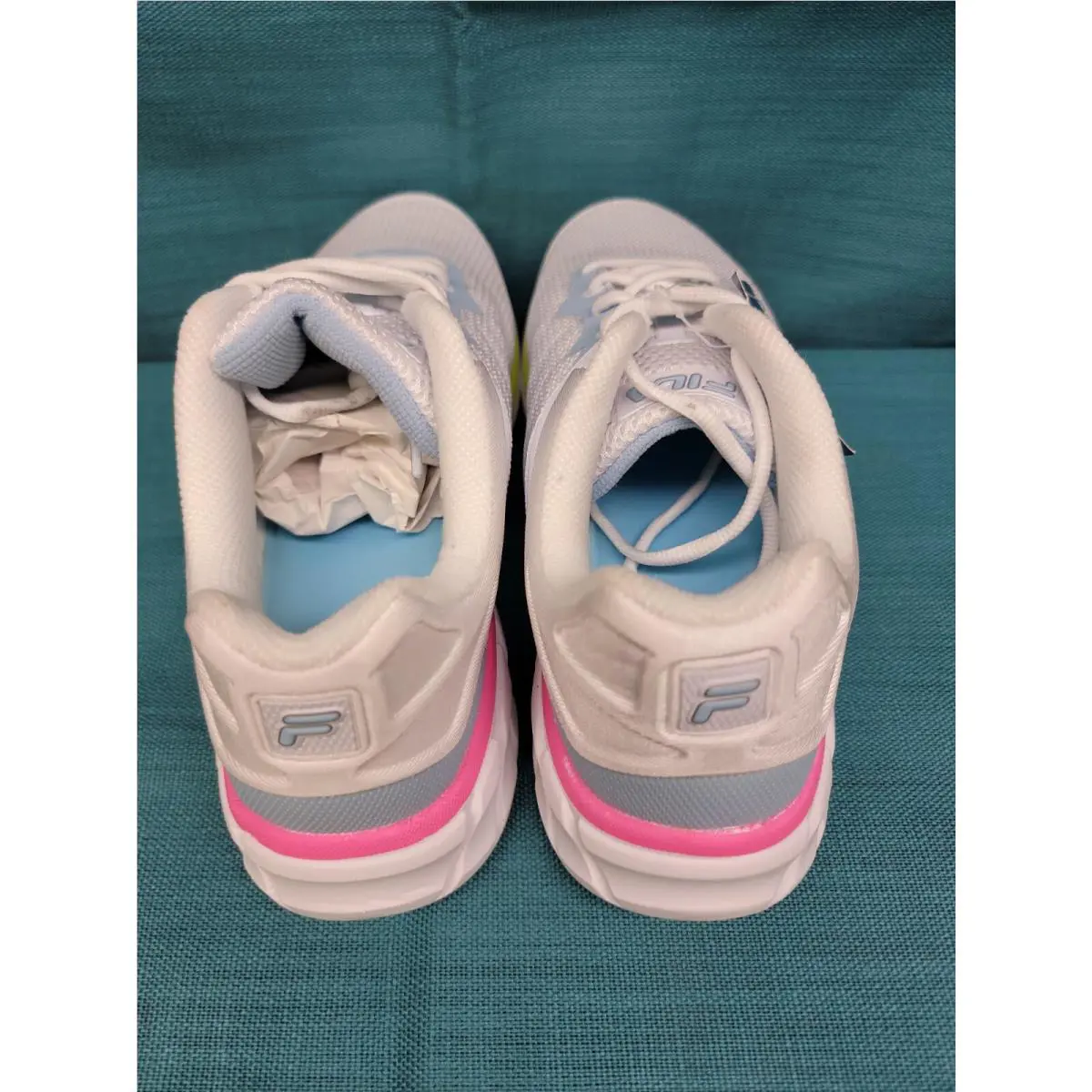 Fila shoes - White 3