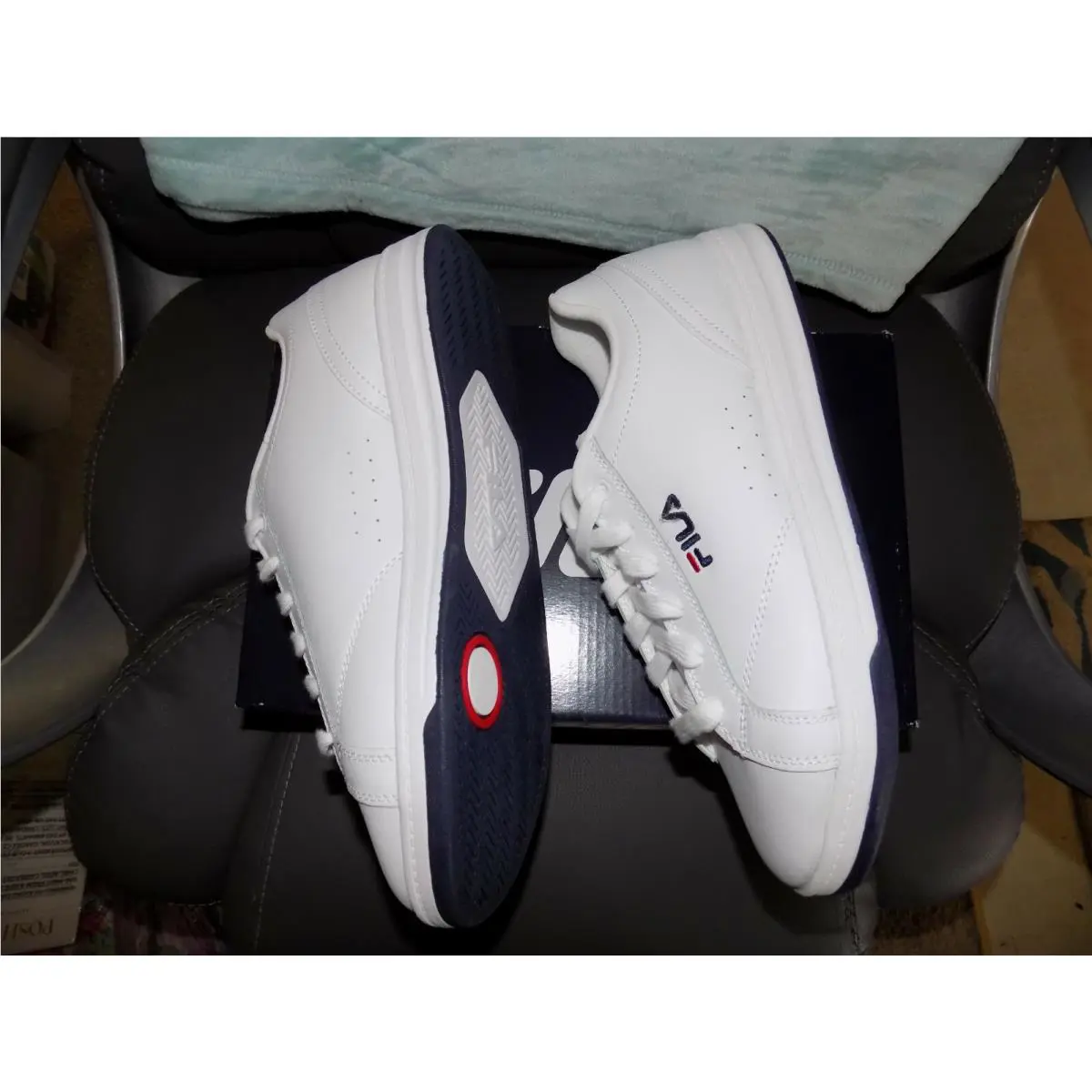 Fila shoes - White (UPC: 633641897588) 2