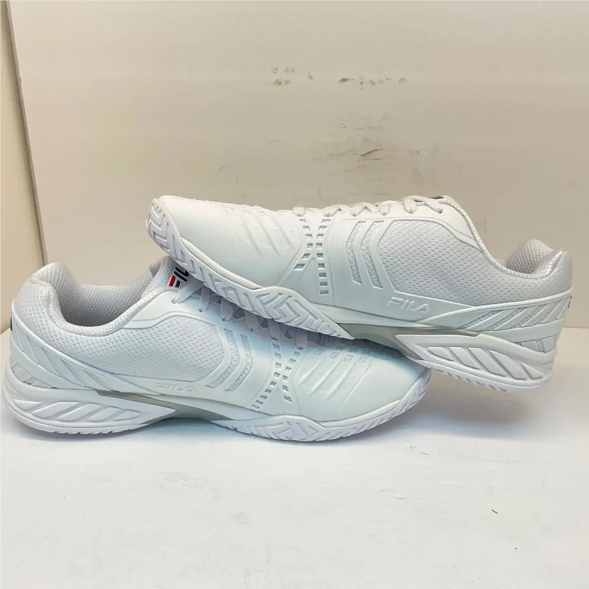 Fila shoes - Axilus 2 Energized - Axilus Energized - 1TM00615-147 - White (UPC: 789482912628) 4