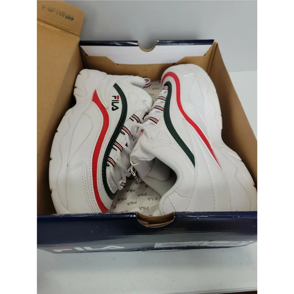 Fila shoes - White (UPC: 607949529519) 7