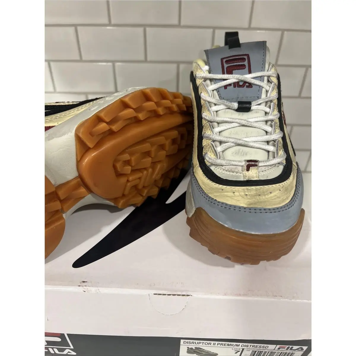 Fila shoes - Fila Disruptor 2 Premium - Disruptor Premium - 1FM00452-232 - Beige 5