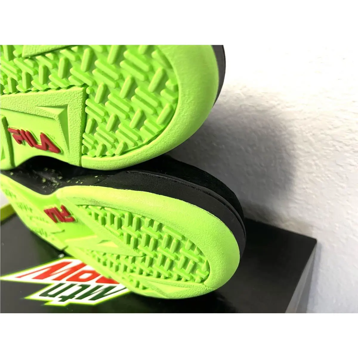 Fila shoes - FILA M Squad ( Mountain Dew ) - Green blue whites blacks black green 17
