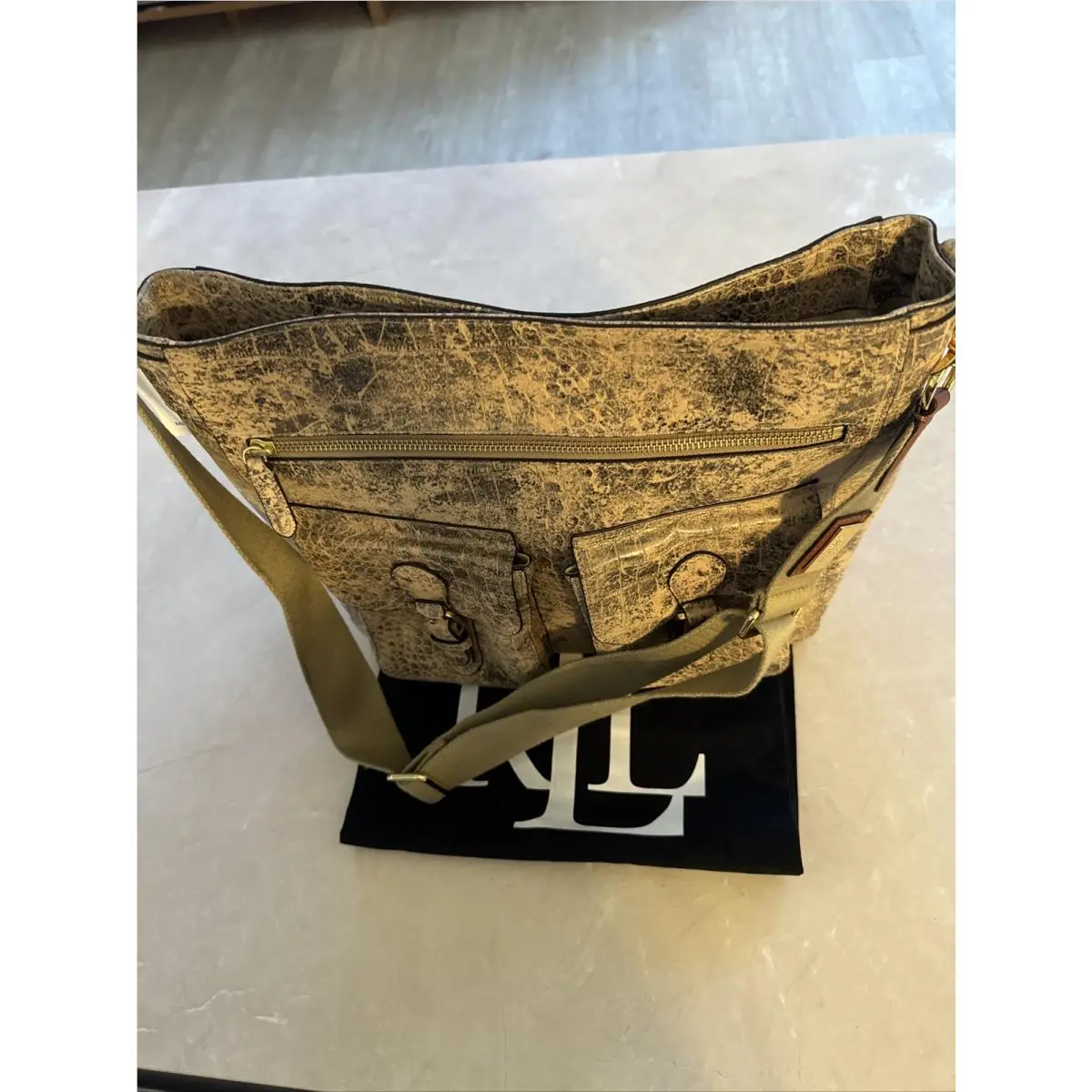 Ralph Lauren Distressed Leather Messenger Crossbody Bag Purse