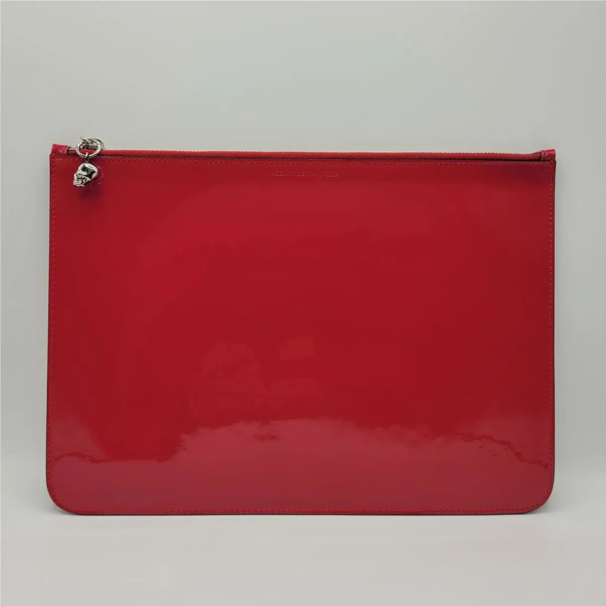 Alexander Mcqueen Hot Pink Patent Leather Skull Large Pouch 420860 DP00I 5635