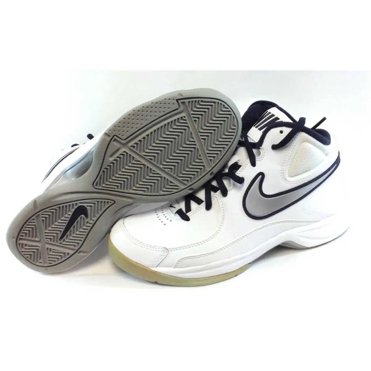 Nike shoes - White 1
