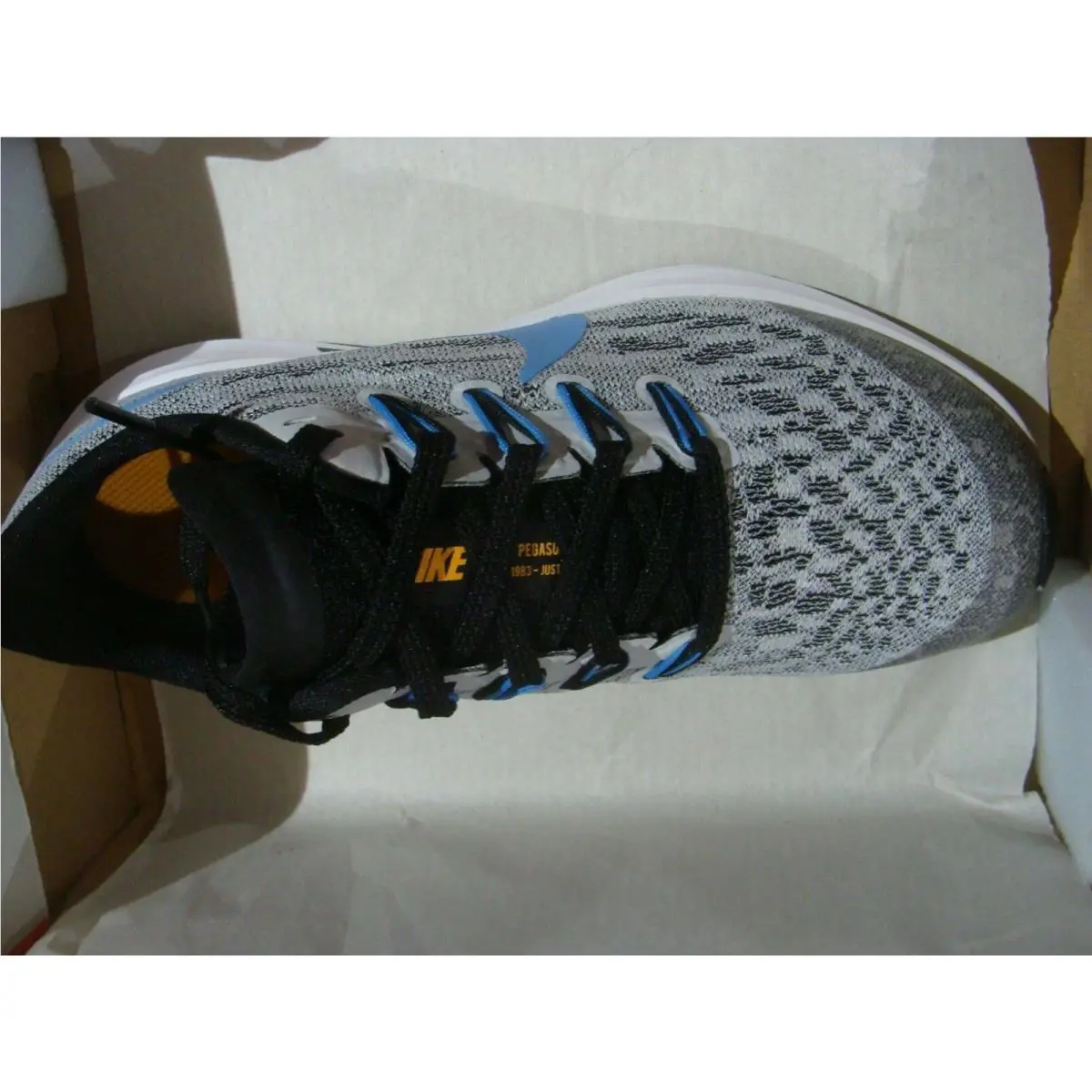 Nike shoes - Gray 0