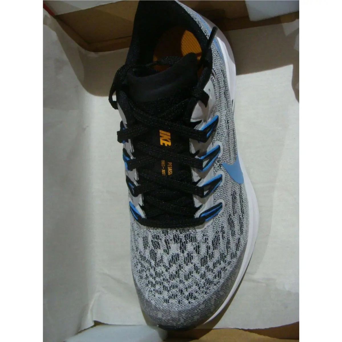 Nike shoes - Gray 2