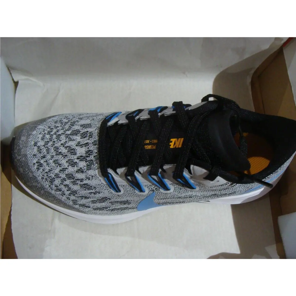 Nike shoes - Gray 3