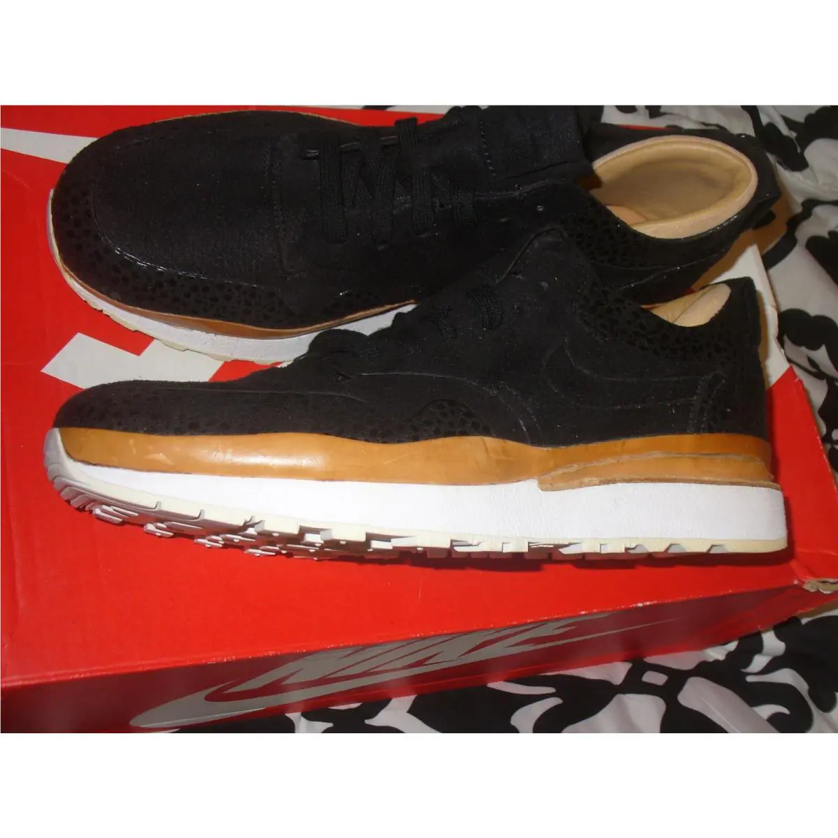Nike shoes - Nike Air Safari - Air Safari - Black/Tan 1