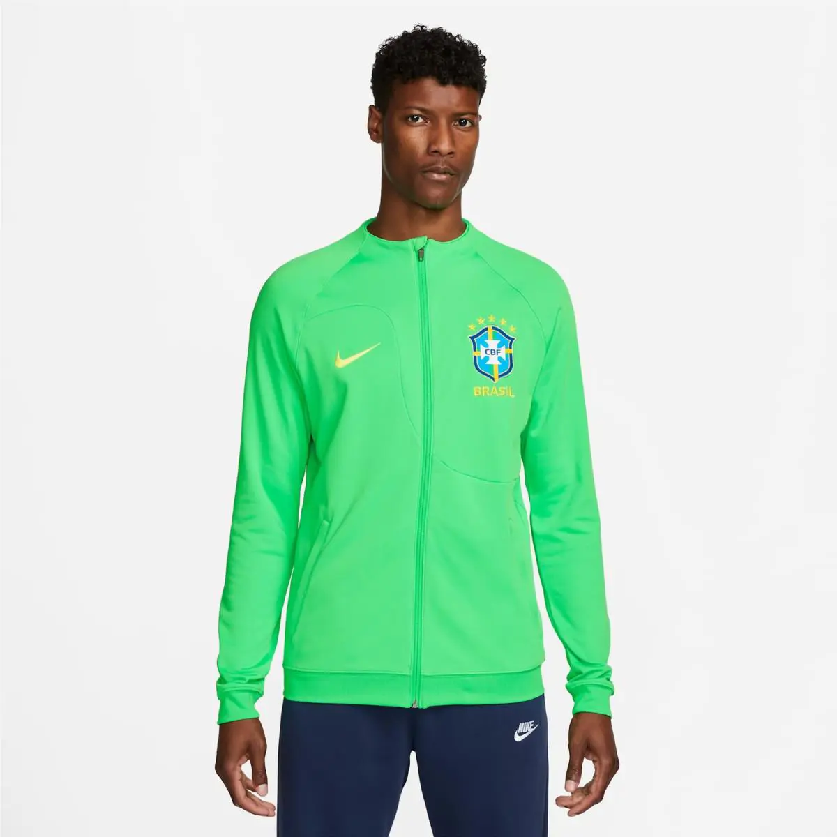 Nike clothing - Green Spark/Dynamic Yellow 5