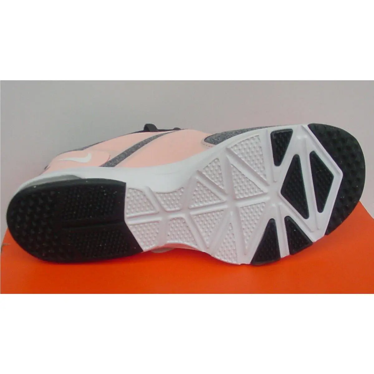 Nike shoes - Nike Air Bella TR - Air Bella - 924338-006 - Black/Metallic Silver/Armory Navy 2
