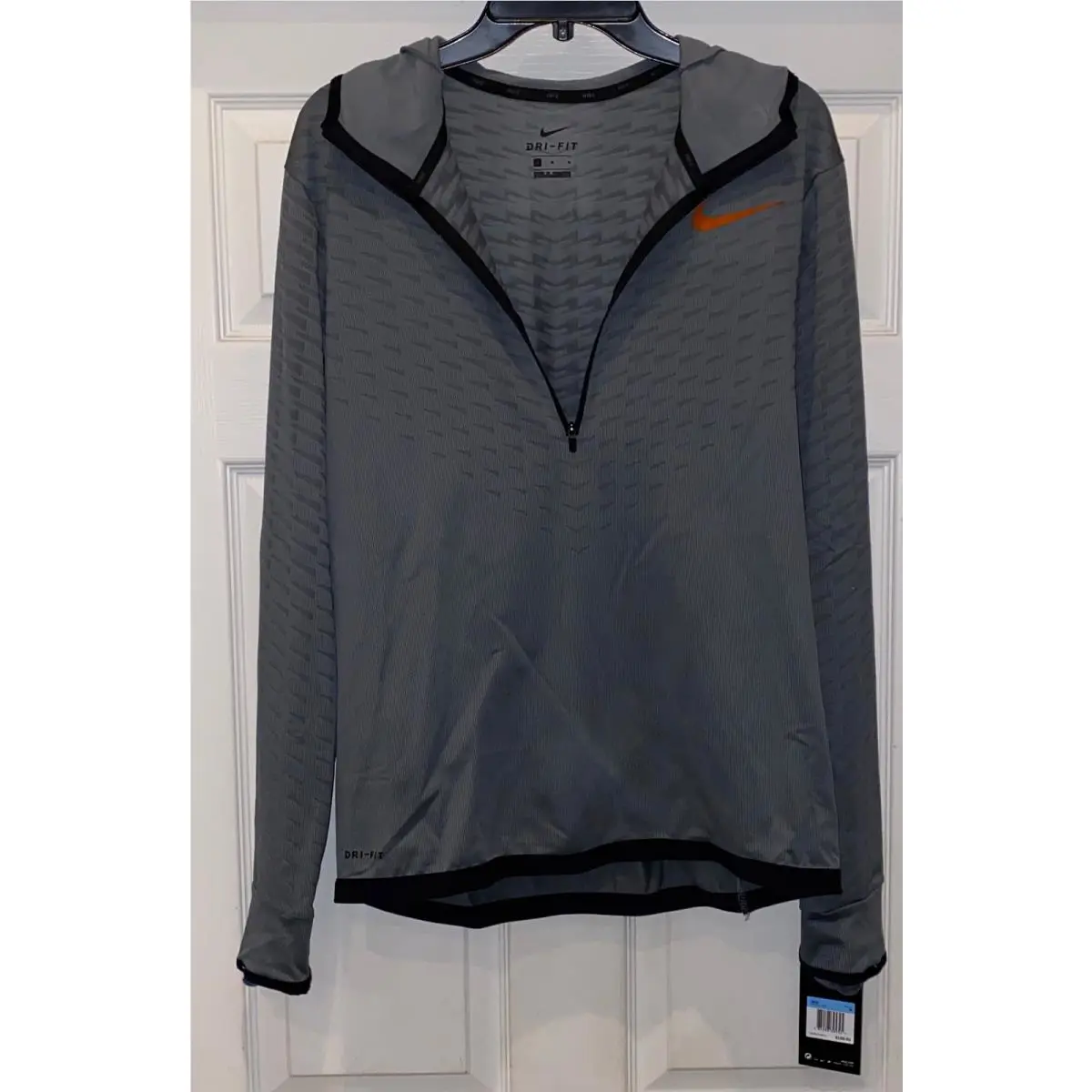 Nike clothing - NIKE Dry Mid Layer Half Zip L/S Training Top - 860941 - Gray 0