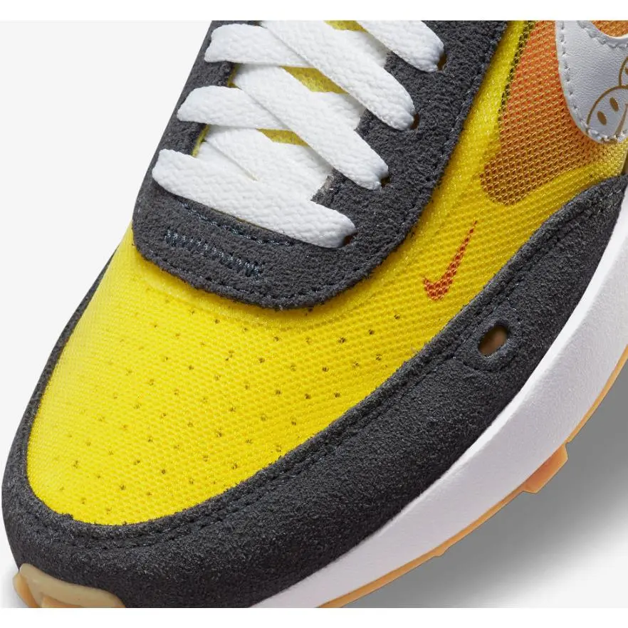 Nike shoes - Yellow 8