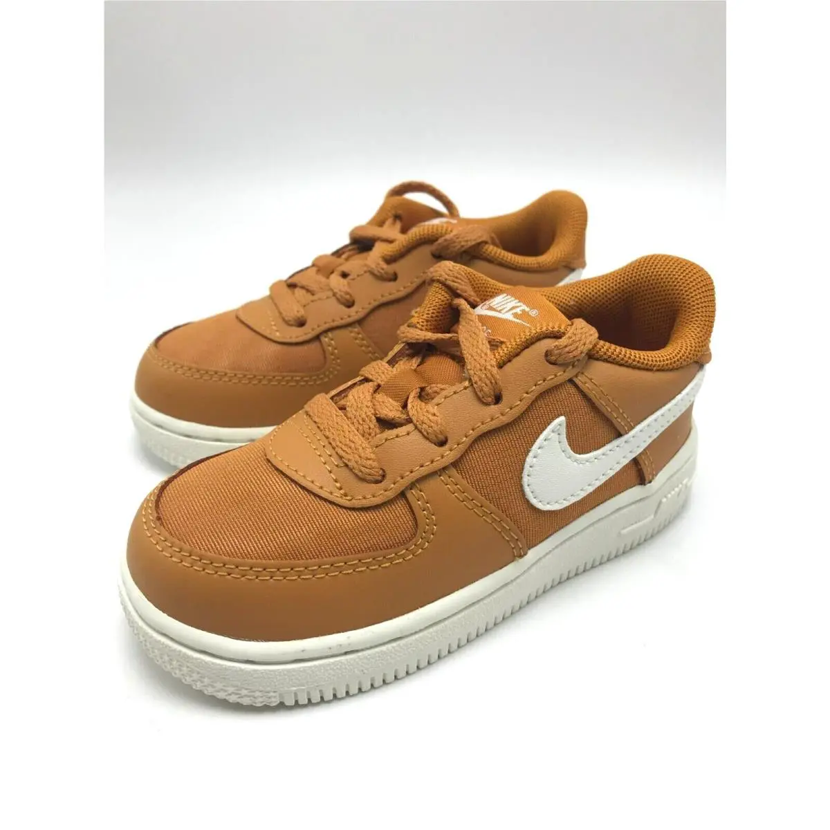 Nike shoes - Brown 0