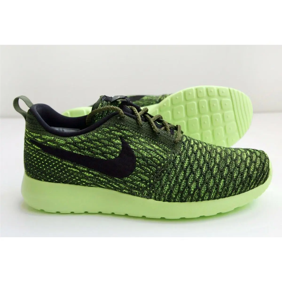 Nike shoes - Nike Roshe One - Roshe One - 704927-301 - Green, Manufacturer: Rough green/Black/Volt/Light Liquid Lime 10