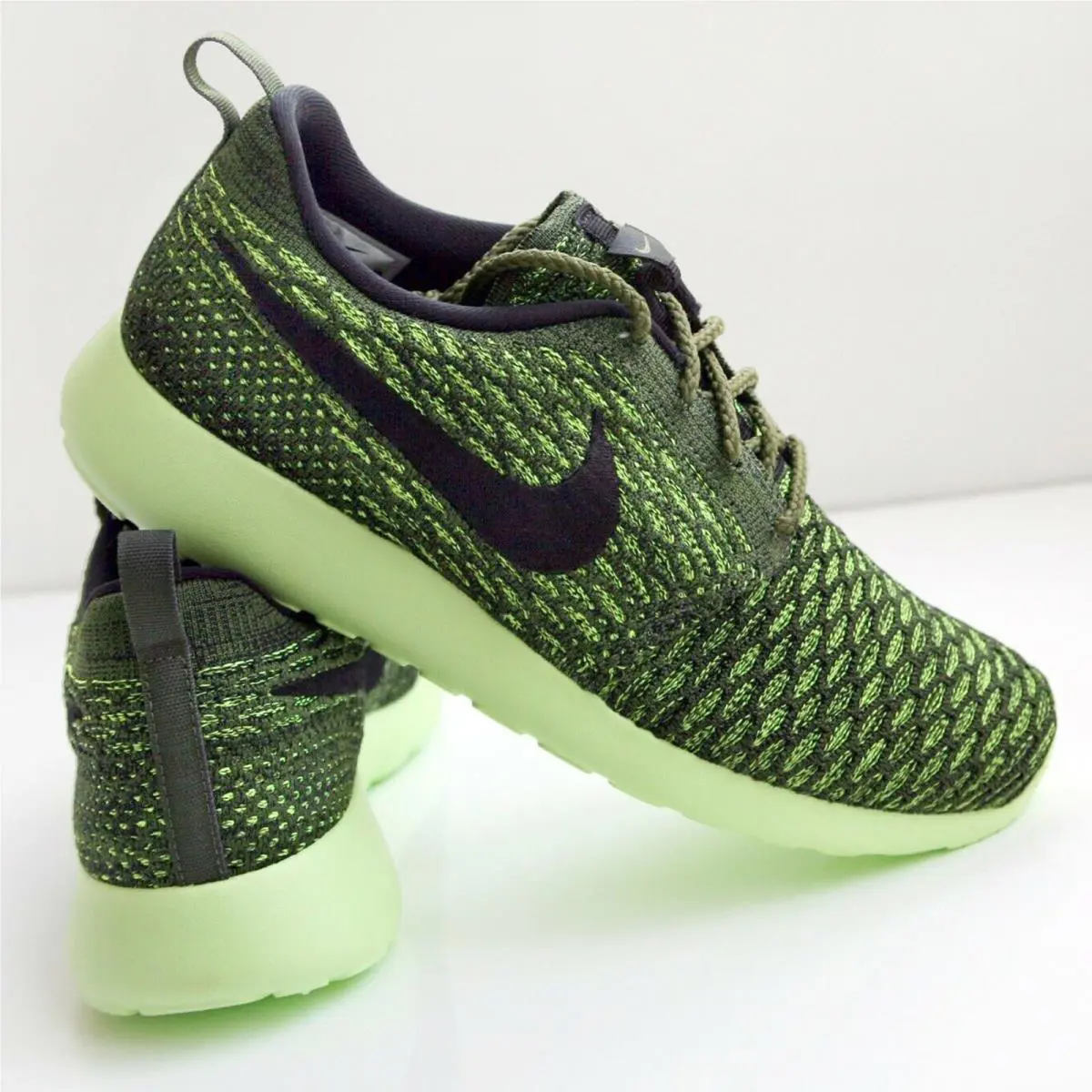 Nike shoes - Nike Roshe One - Roshe One - 704927-301 - Green, Manufacturer: Rough green/Black/Volt/Light Liquid Lime 15